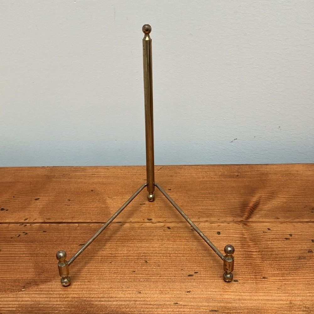 Vintage Brass Plate Stand